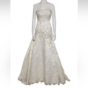 Casablanca wedding dress